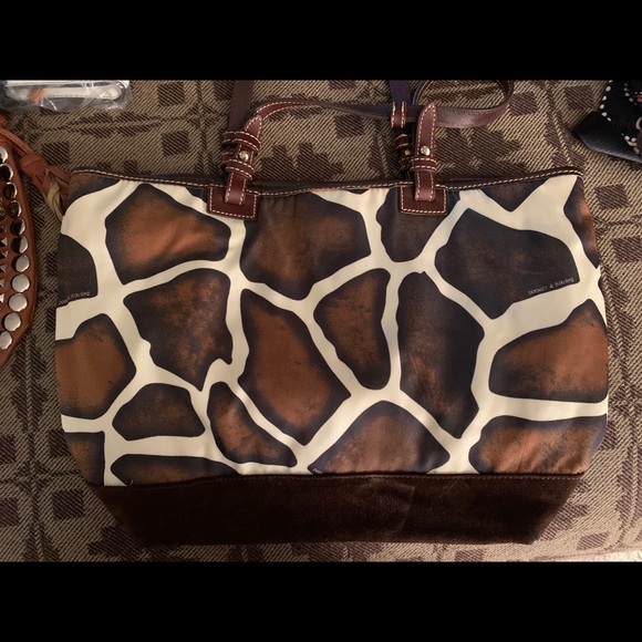 Authentic dooney and bourke purse - Picture 2 of 5